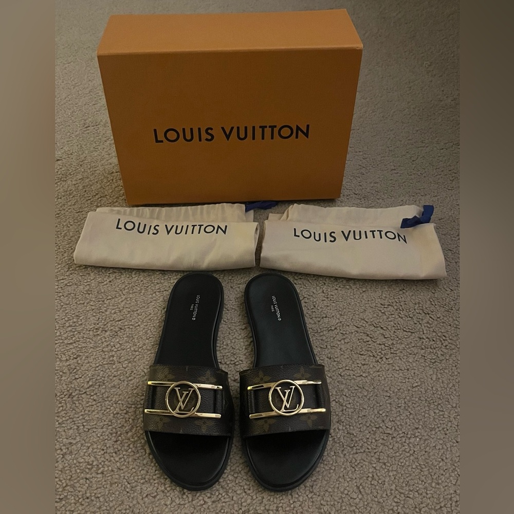 Amazing Condition Louis Vuitton Lock It Flat Mule Monogram Slides
